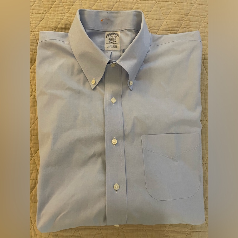 Brooks Brothers Classic Vintage Button Down Sport Shirt in Blue Size 17 1/2-34